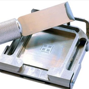 Pasta saldante per prebumping